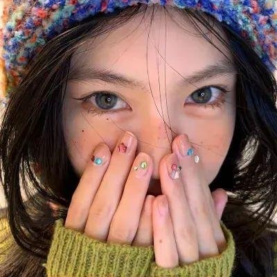 山菊花海报